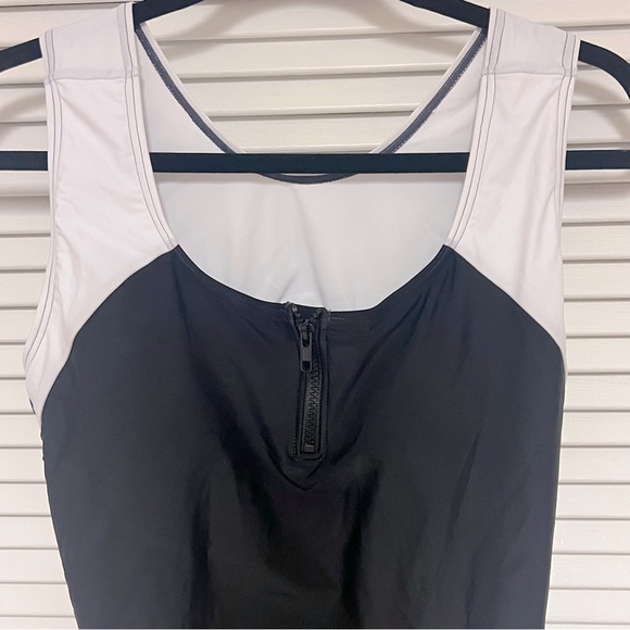 Halcurt Women's 3/4 Zip Front One Piece Swimwear Size 2X - Picture 10 of 12
